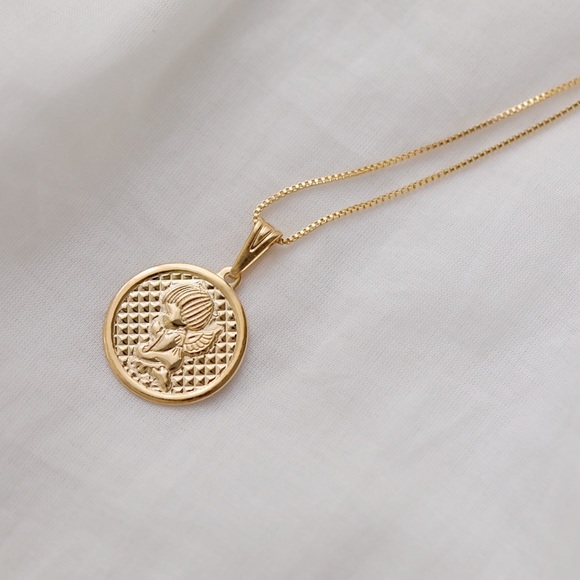 Angel Necklace | 18k Gold Filled - Picture 4 of 7